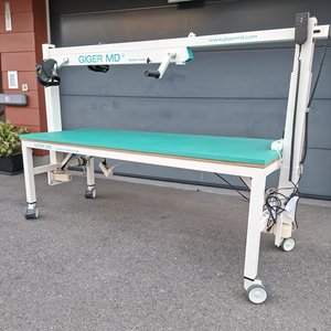 Therapieliege Giger MD