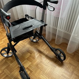 Déambulateur Rolator