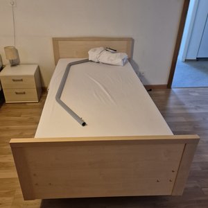 Pflegebett
