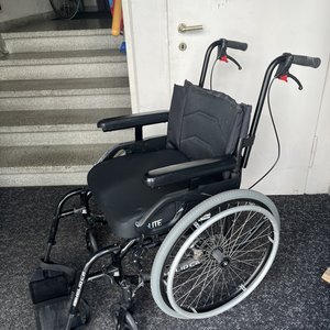 Carbon Rollstuhl